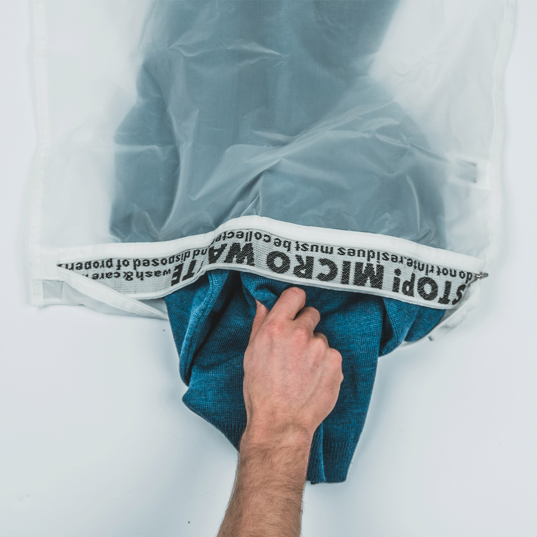 pinqponq-washing-bag-guppyfriend-white-open