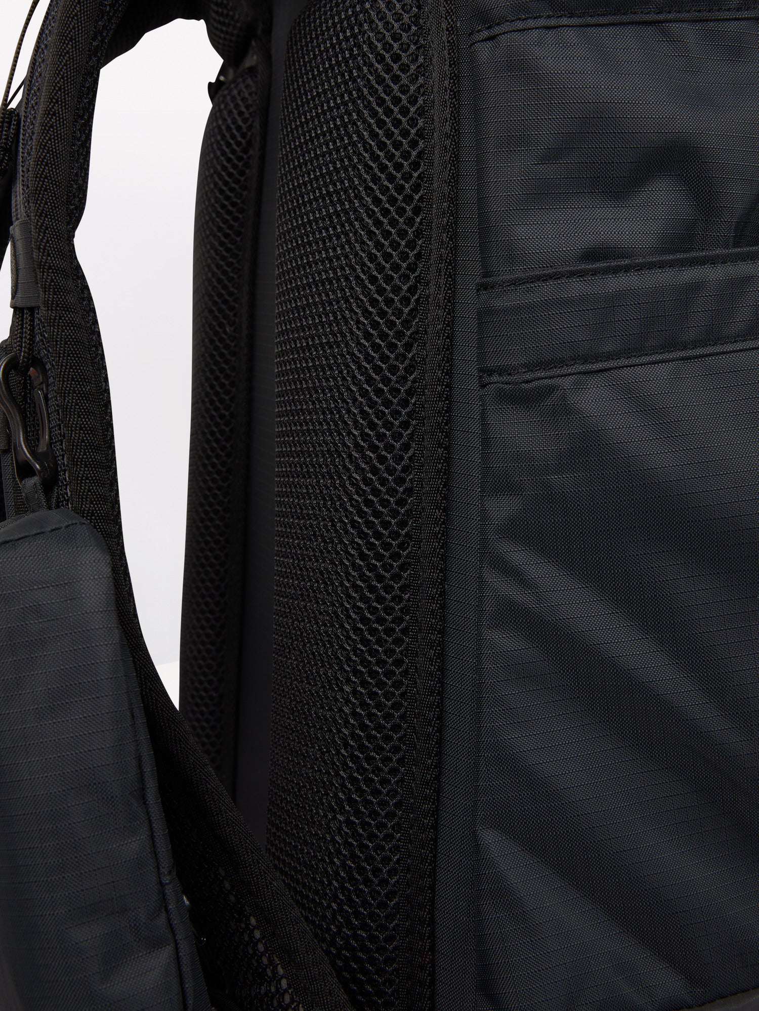 Blok Active - Pure Black
