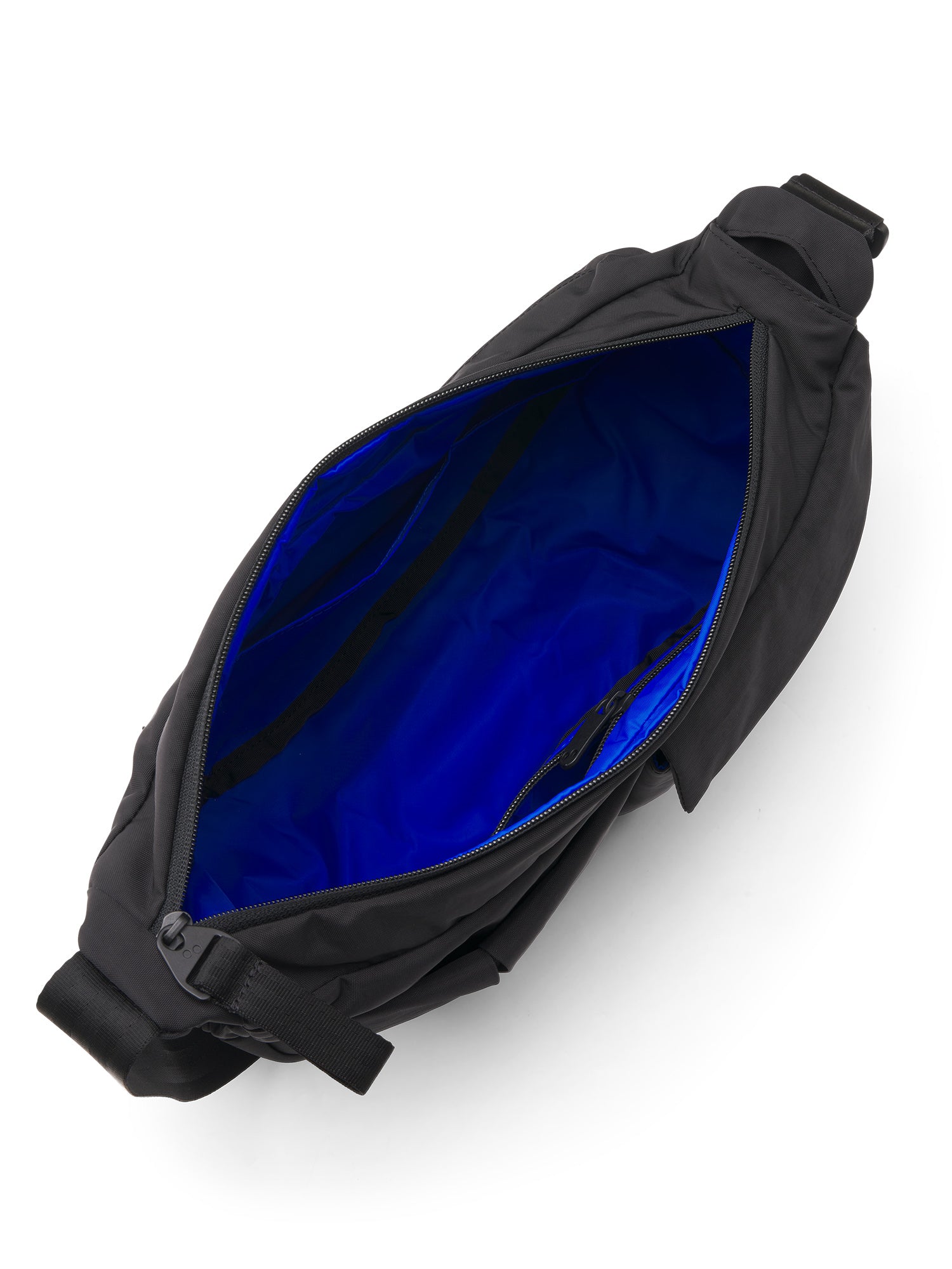 pinqponq-Krumm-Medium-Crinkle-Black-open
