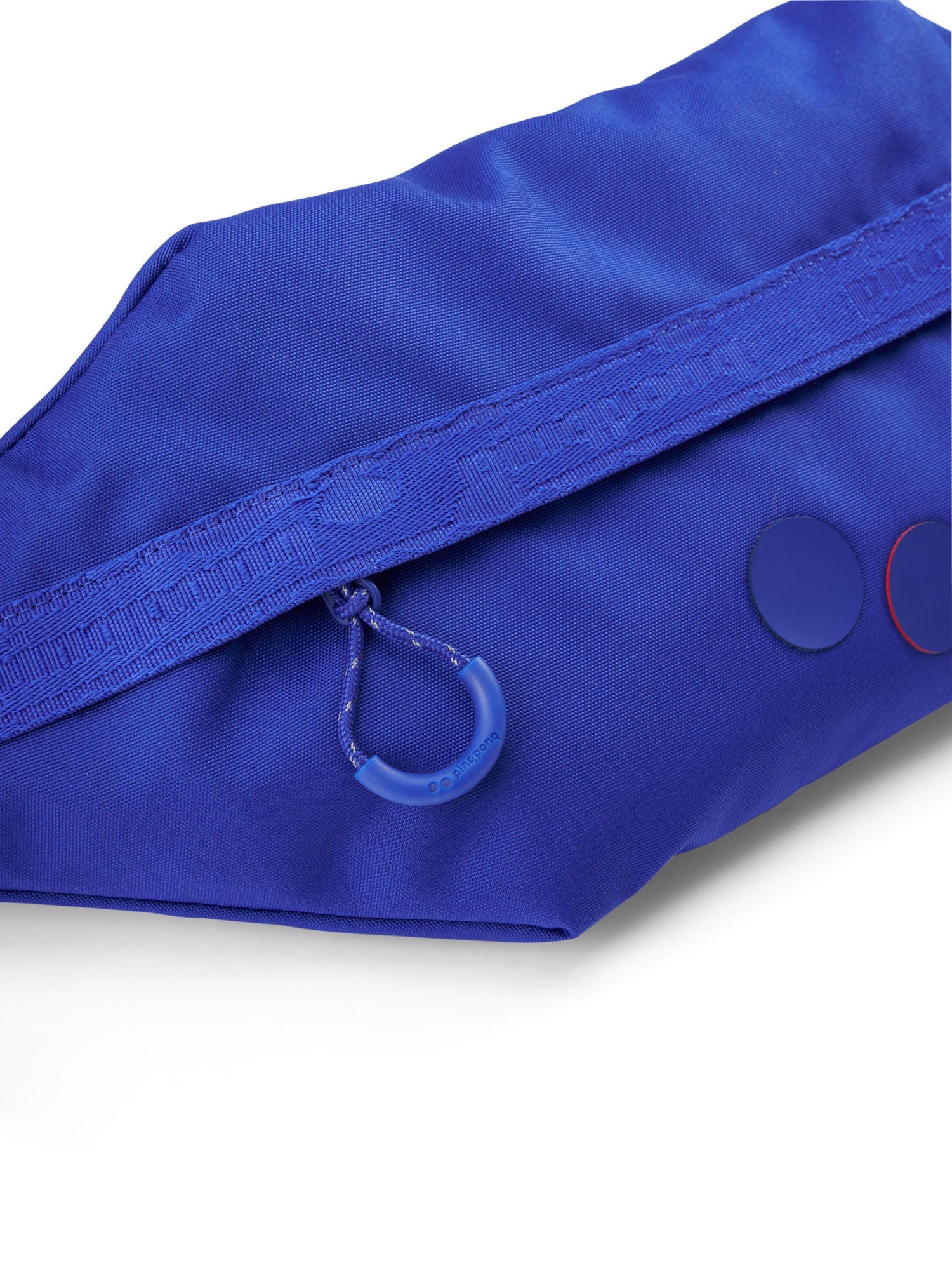 pinqponq-Brik-Ultimate-Blue-closeup